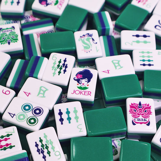 Green Acrylic Hand-Rubbed Crystal Mahjong Tile Set